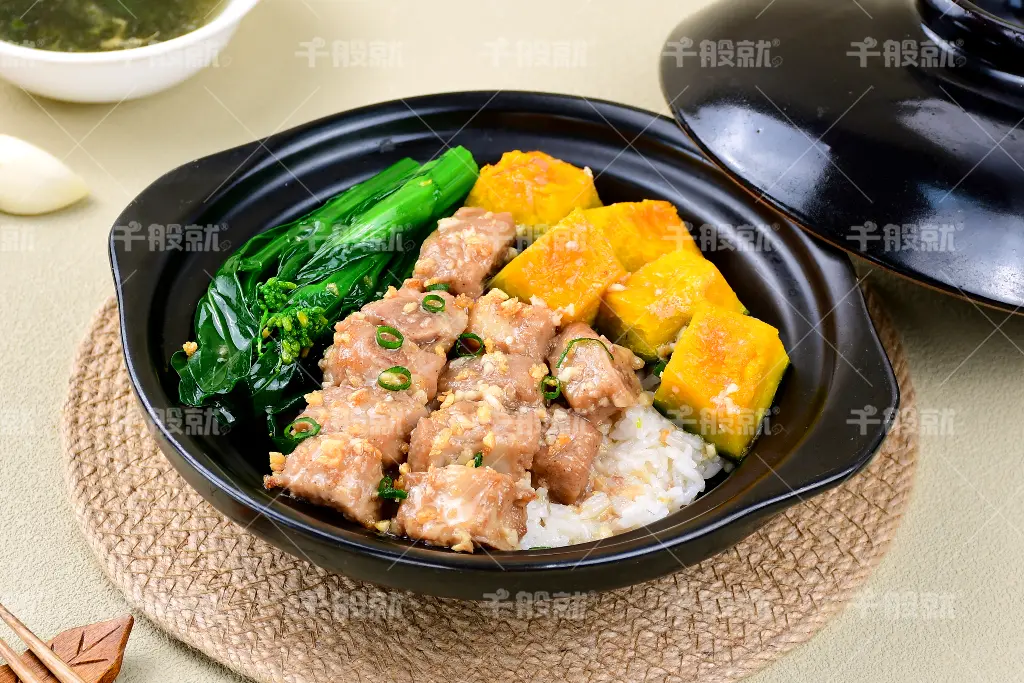 金银蒜香排骨1.webp